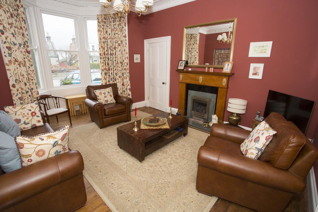 Doris Crook B&B Edinburgh Exterior foto